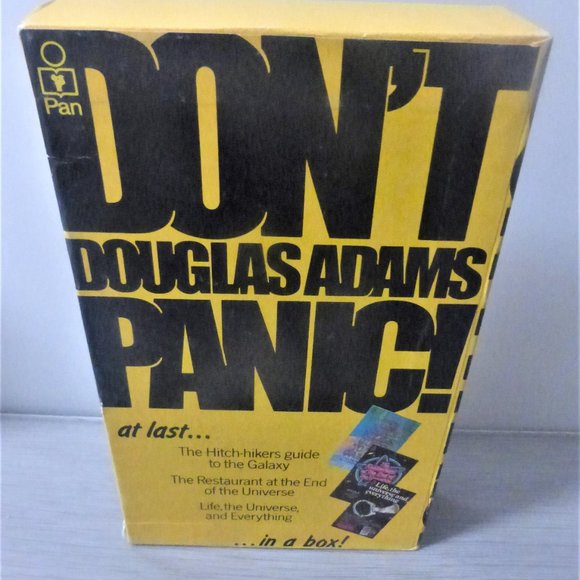 DON'T PANIC Puckoon Douglas Adams Restaurant At The End Universe Life Universe - Picture 4 of 10